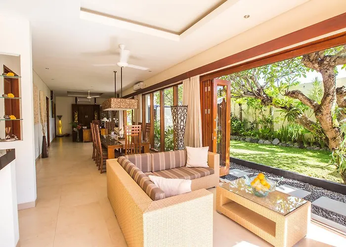 Seriska Dua Sanur, Spacious 4br Private Pool With Private Cook, & Tour Villa *